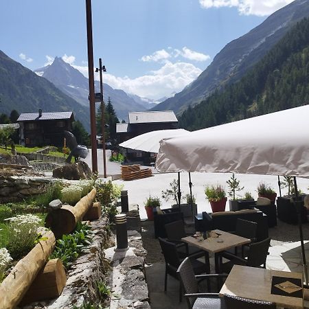 Hotel Le Besso - Swiss Romantic Lodge Циналь Экстерьер фото