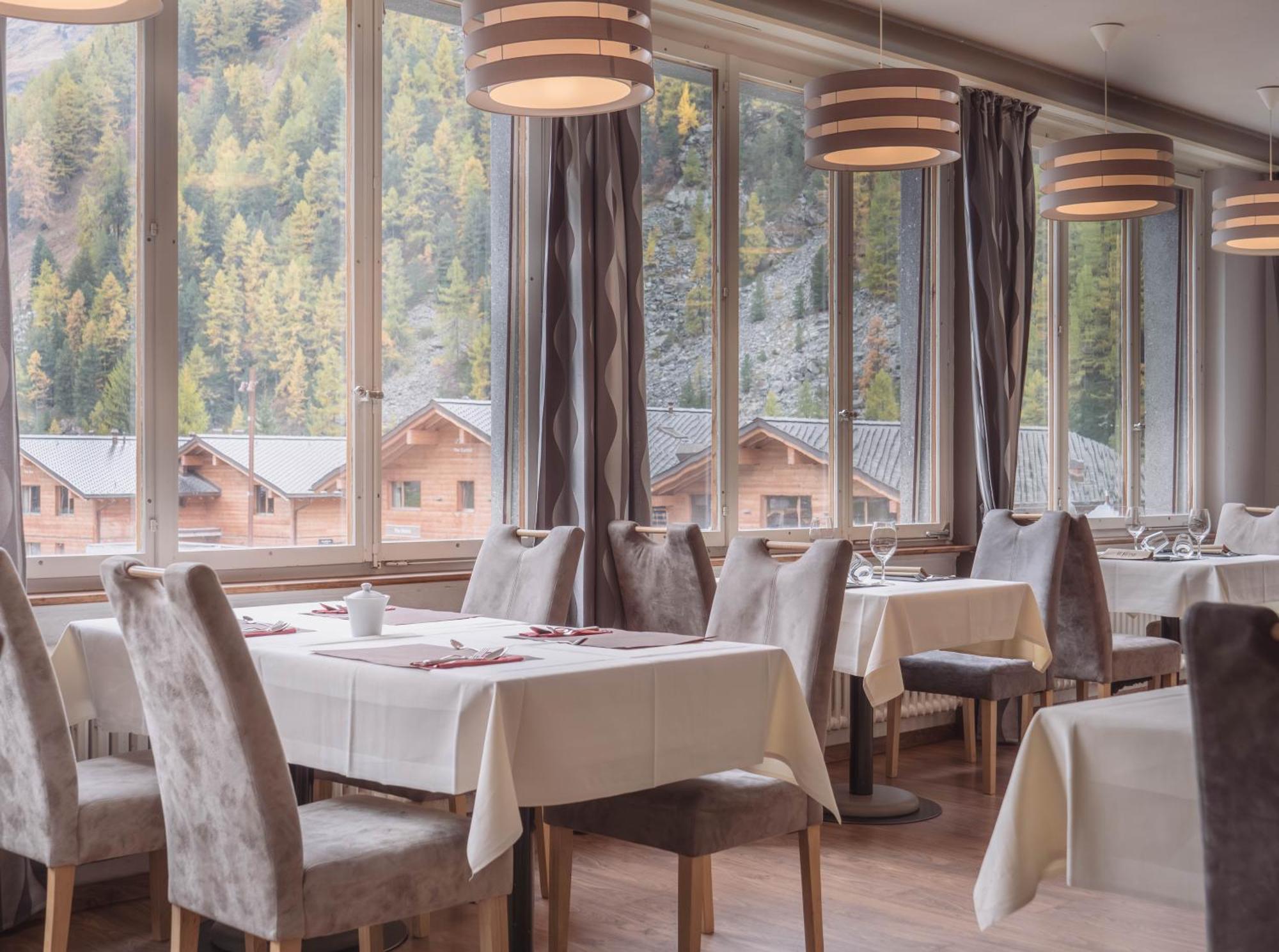 Hotel Le Besso - Swiss Romantic Lodge Циналь Экстерьер фото